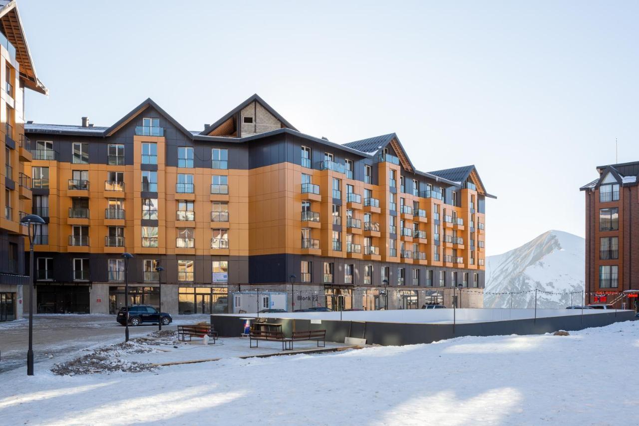 Crystal Deluxe, Four Seasons F2, New Gudauri Apartment Luaran gambar
